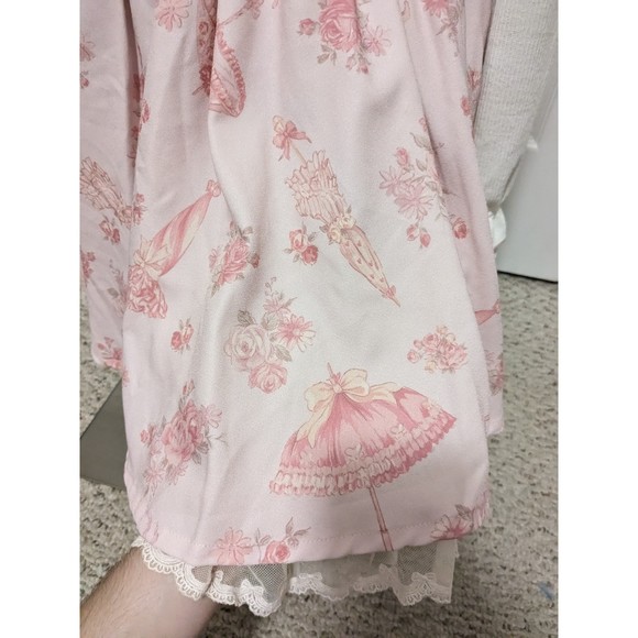 Liz Lisa parasol sukapan (skort, skirt with built in shorts) in pink - Picture 3 of 7